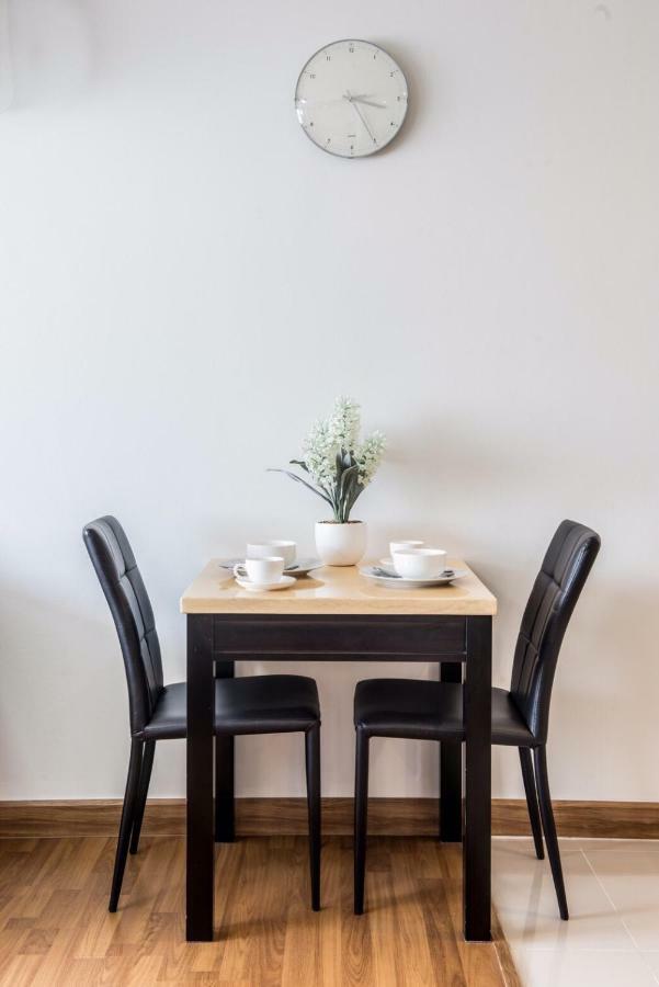 Winner Serviced Apartment Si Maha Phot Exterior photo